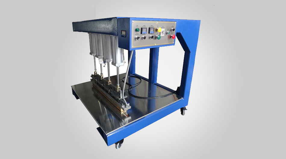 PTFE welding machine with single hot mold
