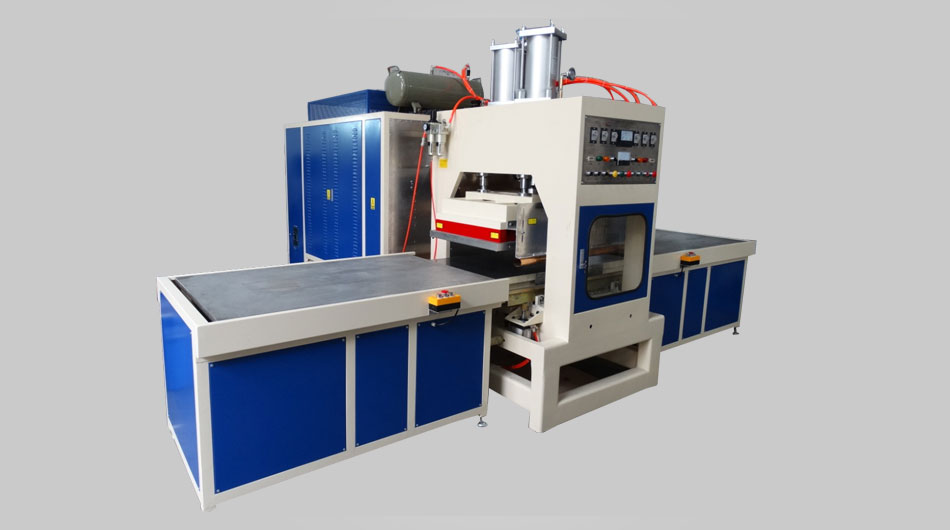Automatic soldering equipment without tinning treatment